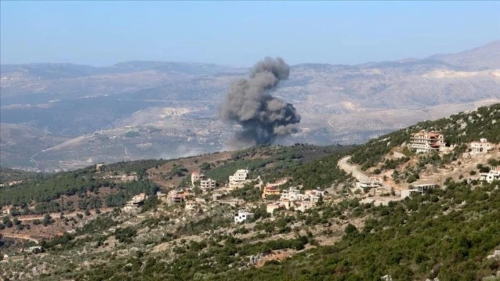 الجيش الإسرائيلي يعلن قصف &quot;أهداف لحزب الله&quot; جنوب لبنان