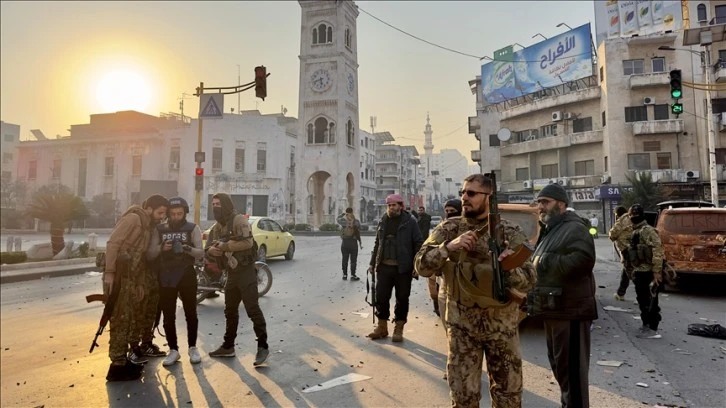 الدفاع المدني السوري: نبحث عن احتمال وجود أقبية سرية بسجن صيدنايا